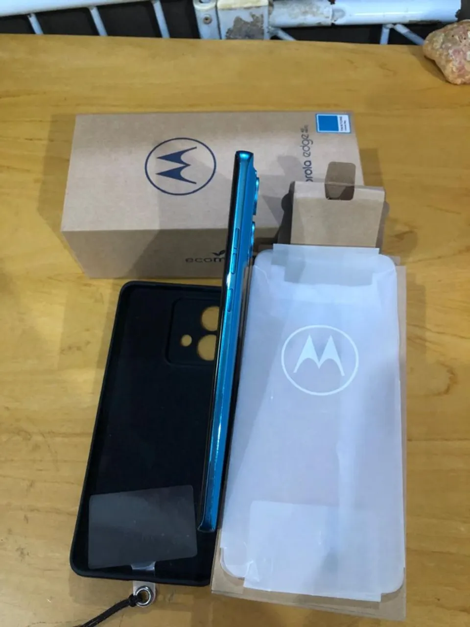 Celular moto Edge 40 neo 256 GB