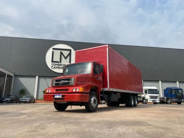 Mb L1620 Ano 2009 Bau 10,40 Metros Motor Novo Na Garantia