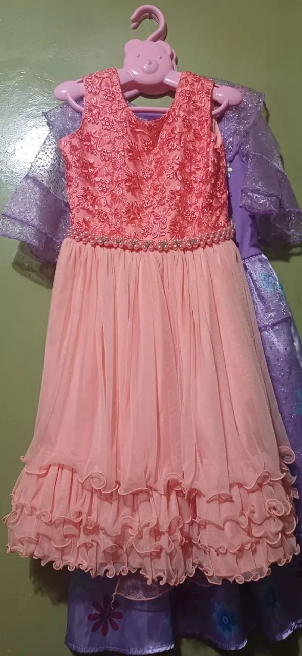 Vestido infantil de festa rosa 