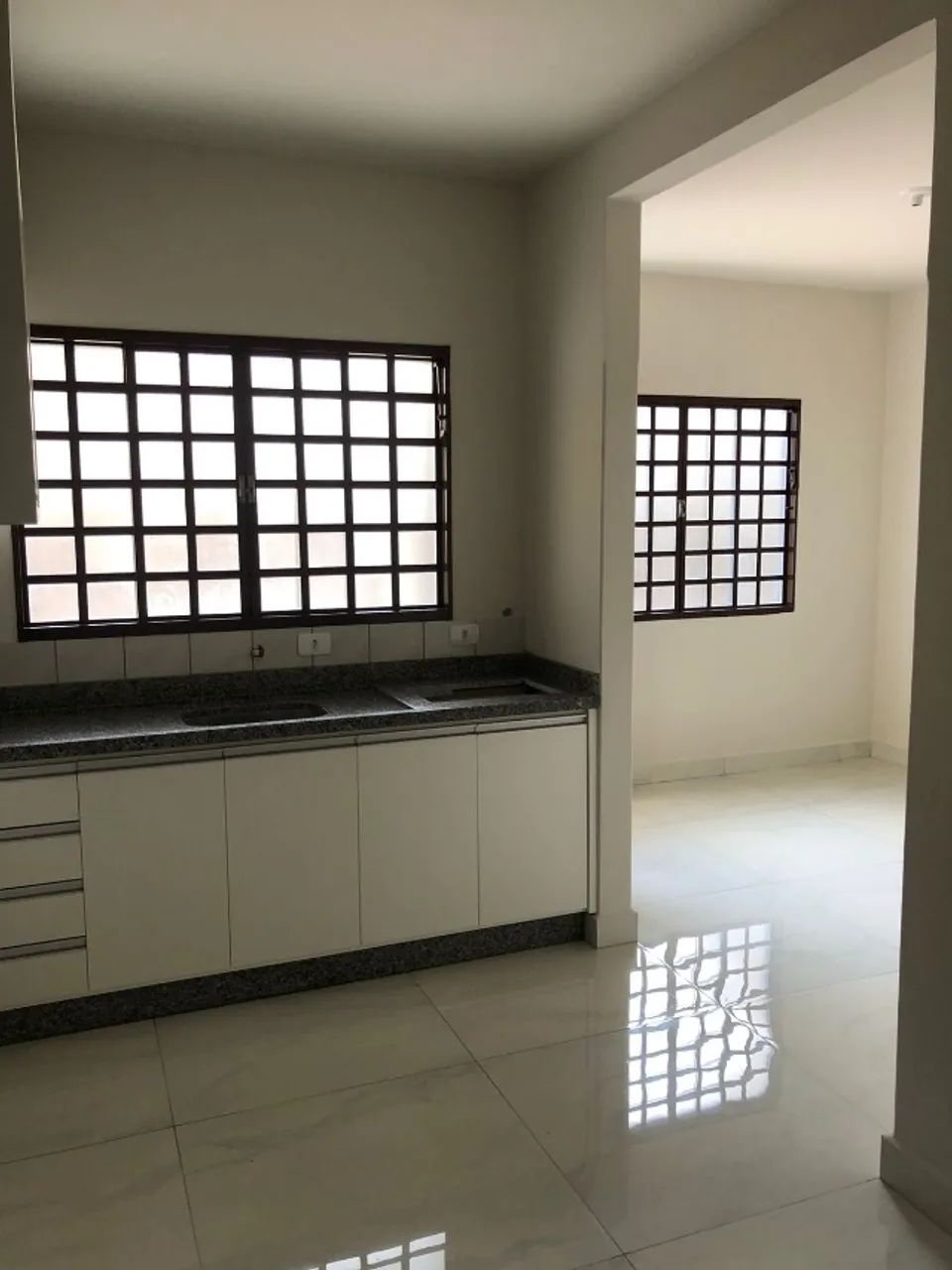 KIT NET COM DOIS QUARTOS 30 METROS COLEGIO INTEGRADO CENTRO CONDOMINIO FECHADO - Foto 3