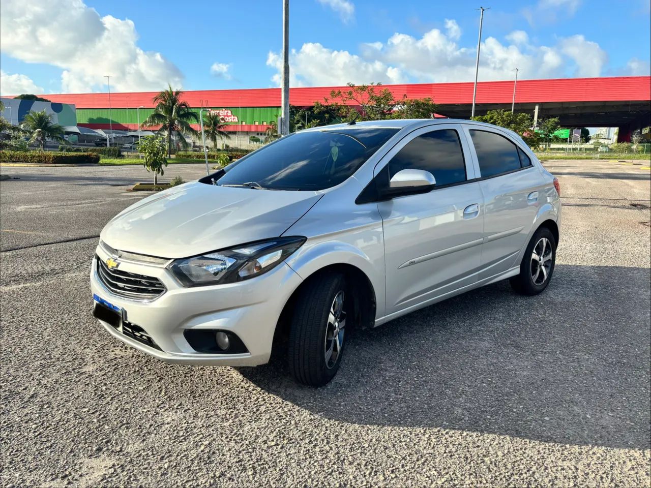 Chevrolet Onix ONIX HATCH LT 1.0 8V FlexPower 5p Mec. 2017