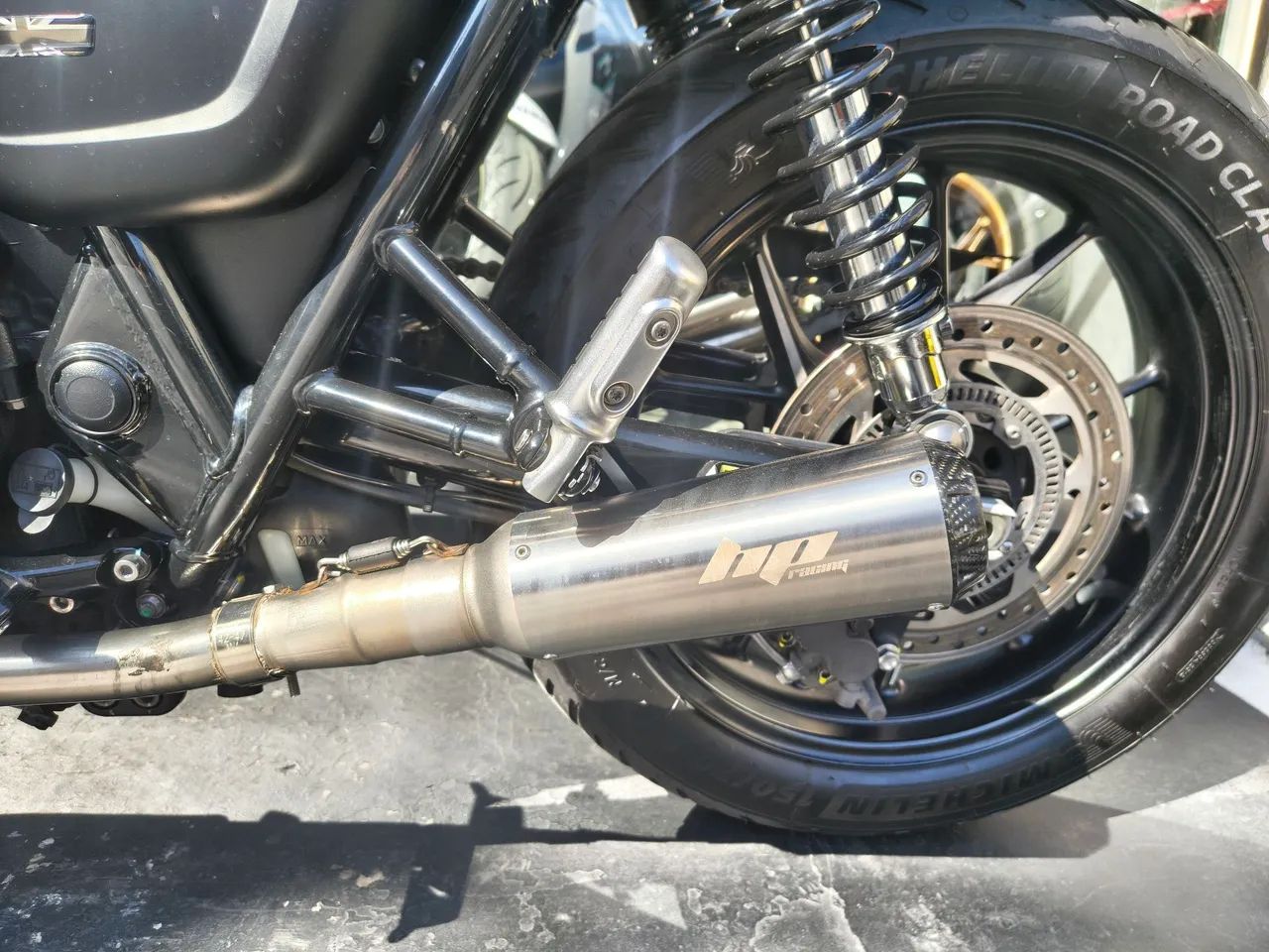 triumph street twin 900 2020 apenas 34.000 km - Foto 7
