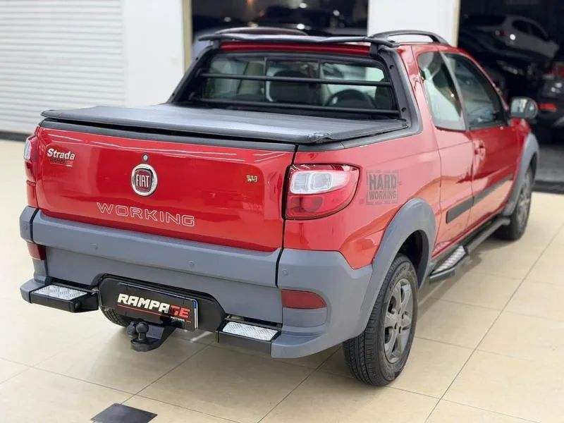 Fiat Strada Working Hard 1.4 Fire Flex 8V CD 2015 - Foto 5