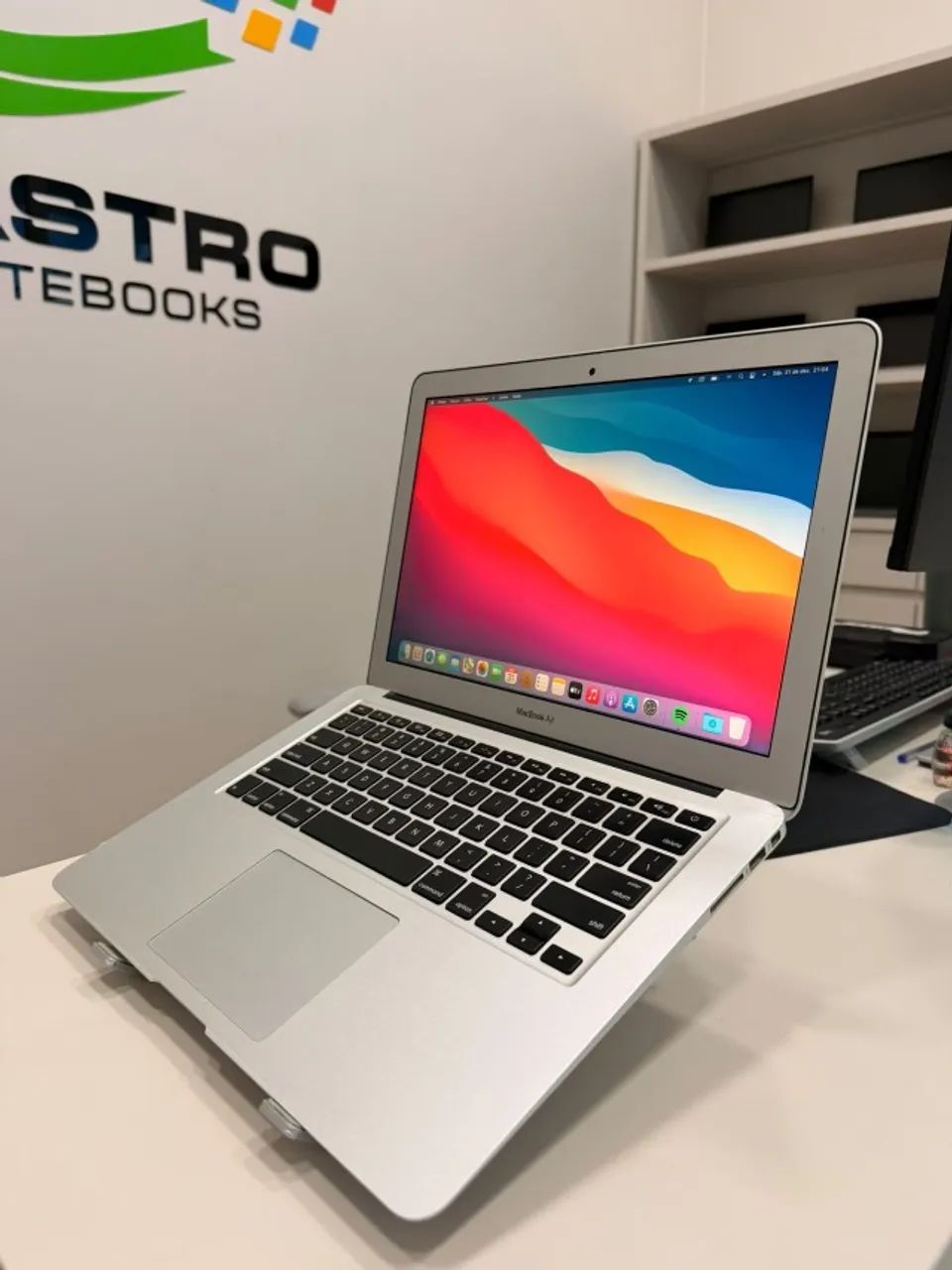 MacBook Air 2015 - i5 4GB - 128 GB - ARMAZENAMENTO - Notebooks