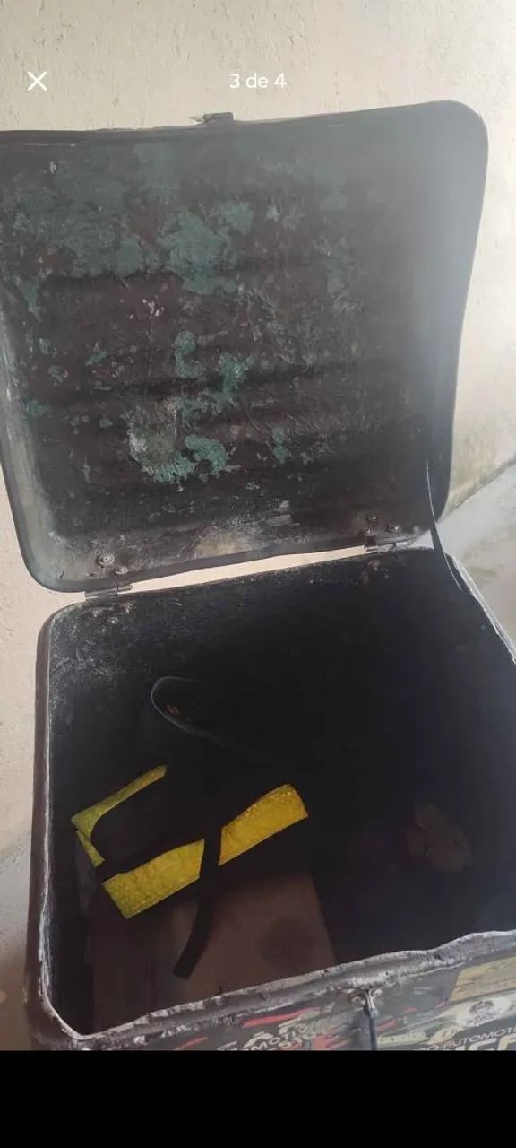 Baú de fibra 90 litros 