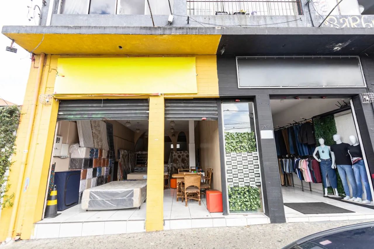 Loja na Avenida Peri Ronchetti, 714  200 m² - Foto 2