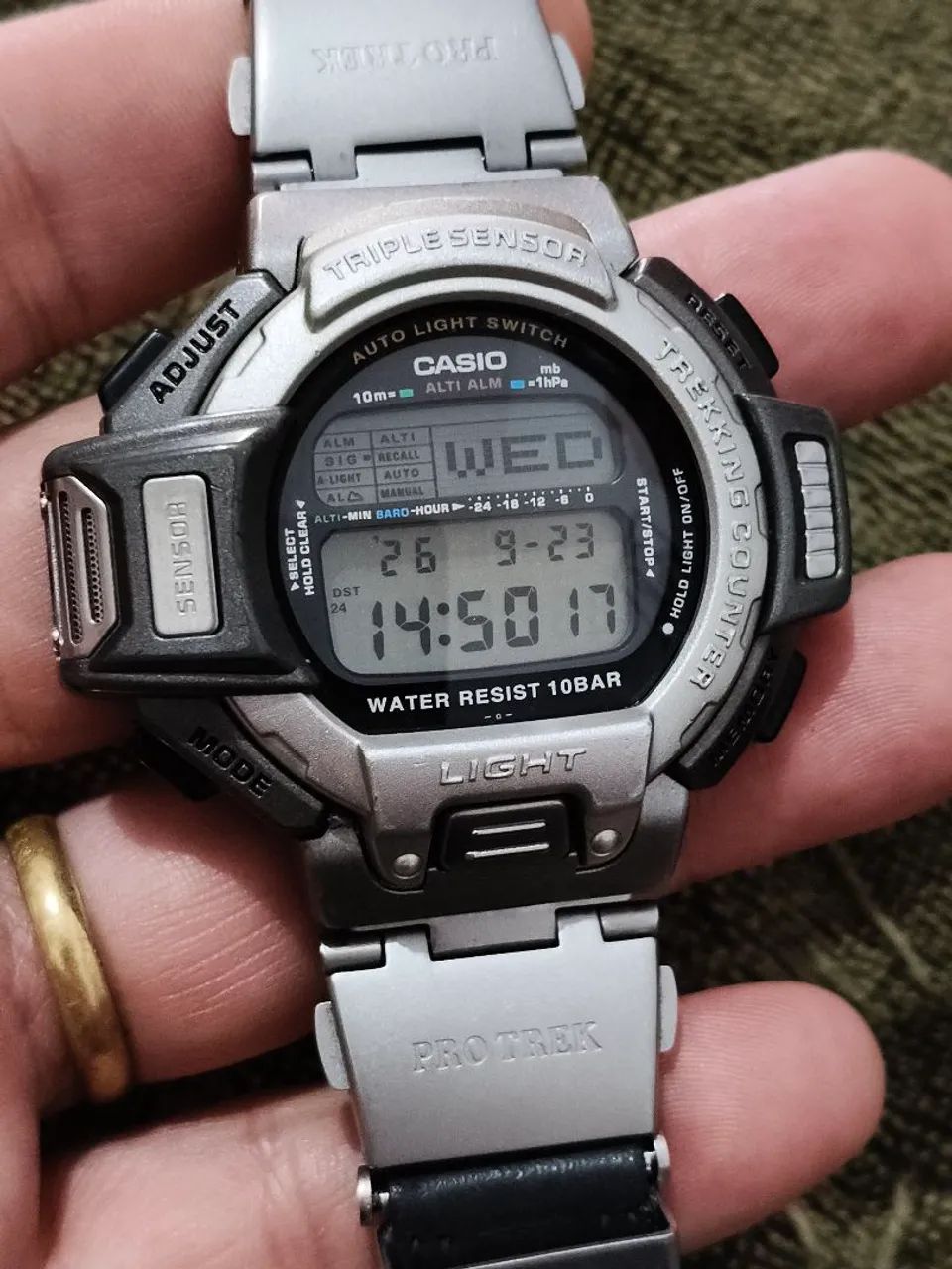 Casio protrek funcionando perfeitamente lindo 