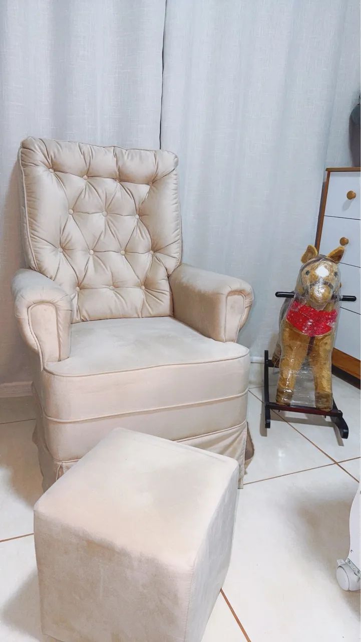 Vendo essa linda poltrona 