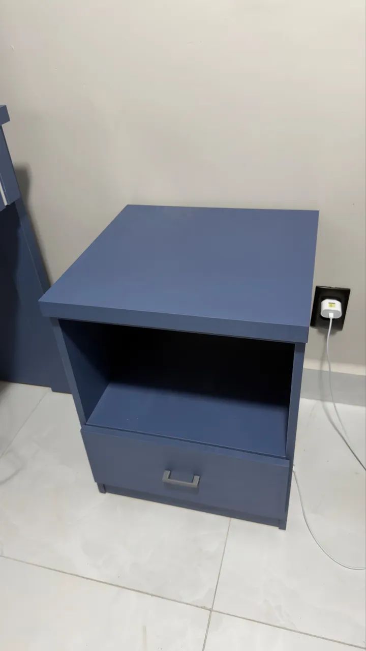 Mesinha para cama
