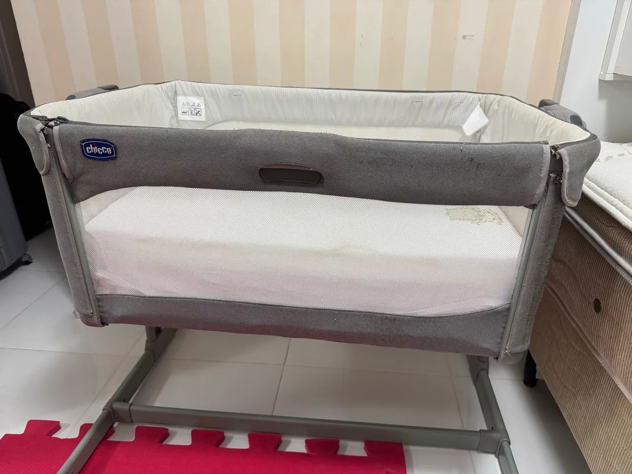 Berço Portátil Chicco com colchão Ortobom  - Foto 3