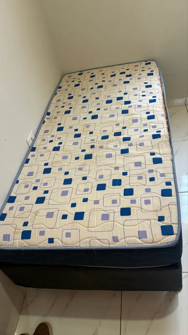 Cama de solteiro 