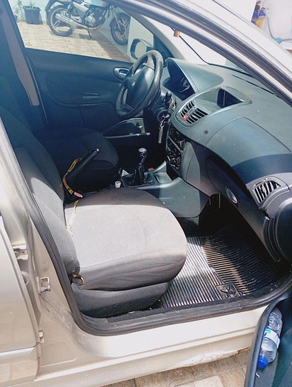 Peugeot 207 2012