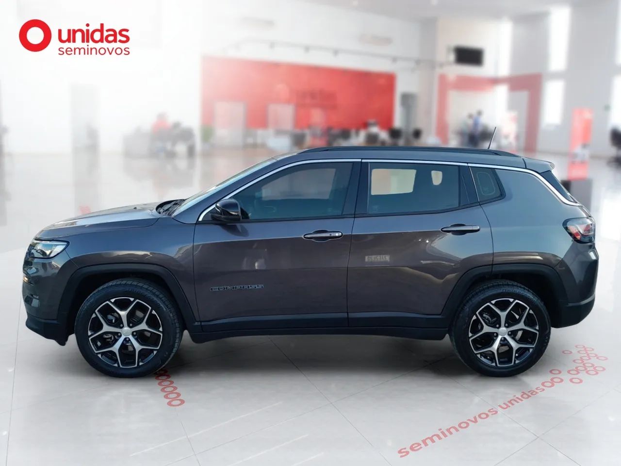 Jeep Compass LONG. T270 1.3 TB 4x2 Flex Aut., foto 8 de 16