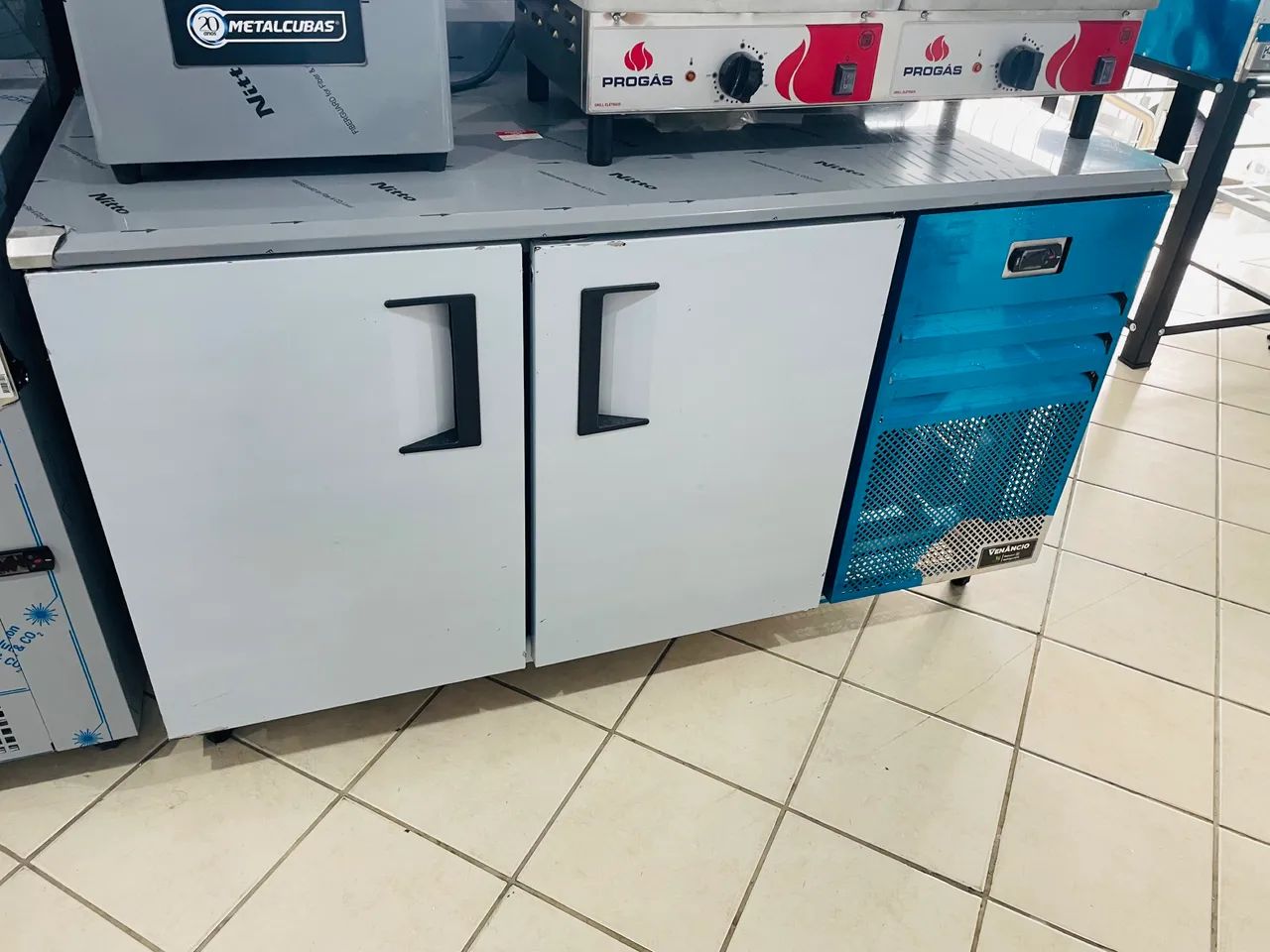 MB Balcão de servico refrigerado 1.50 Venâncio 