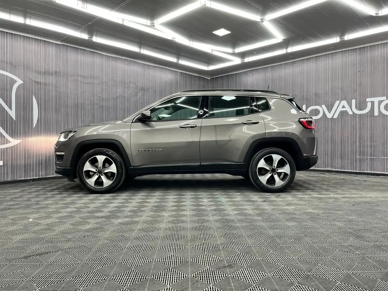 Jeep Compass Longitude 2.0 4X2 Flex 16V Aut. 2018 - Foto 5