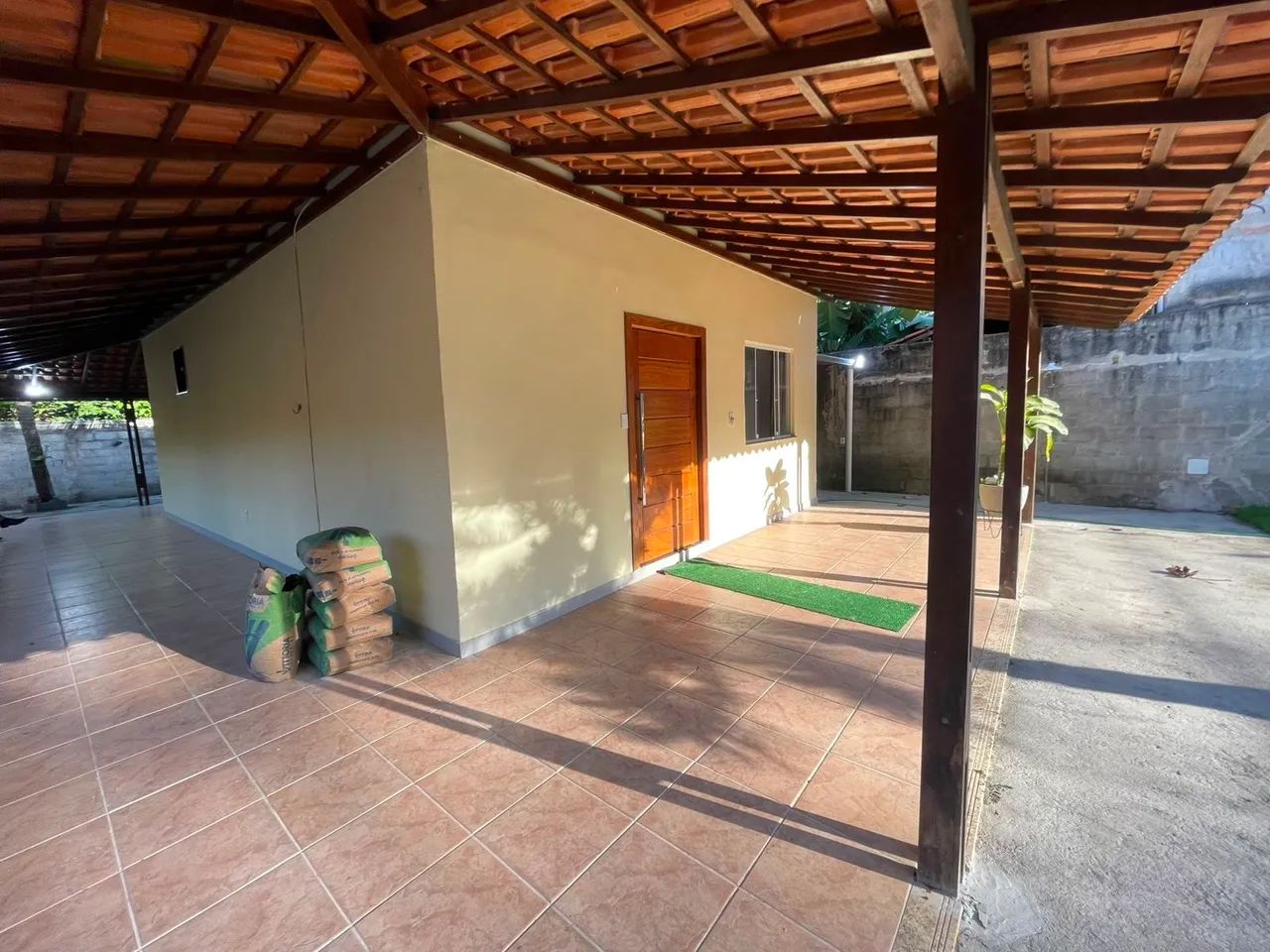 Vendo Casa em Ponta da Fruta toda mobiliada. (Perto da Praia) - Foto 2
