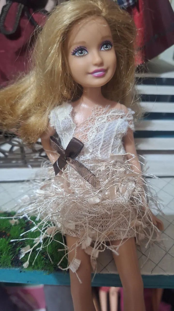 Boneca stacy irmã da Barbie mattel 2010 - Foto 3