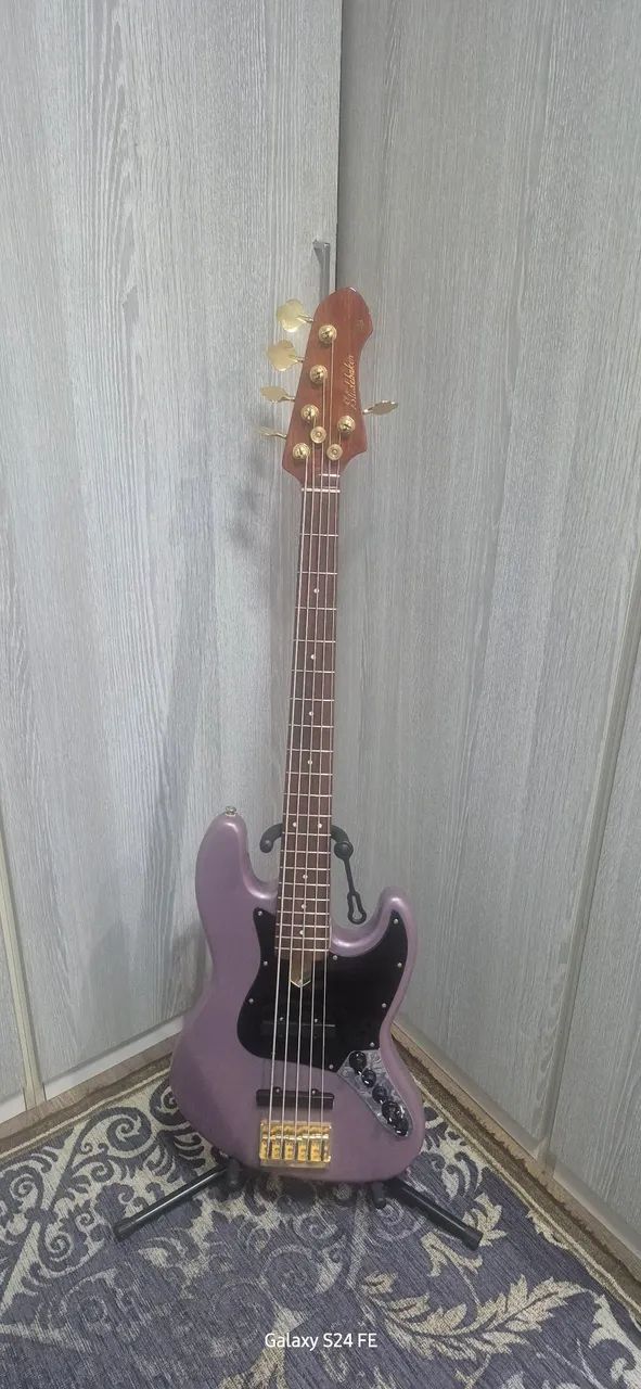 Contrabaixo Studebacker JB5C
