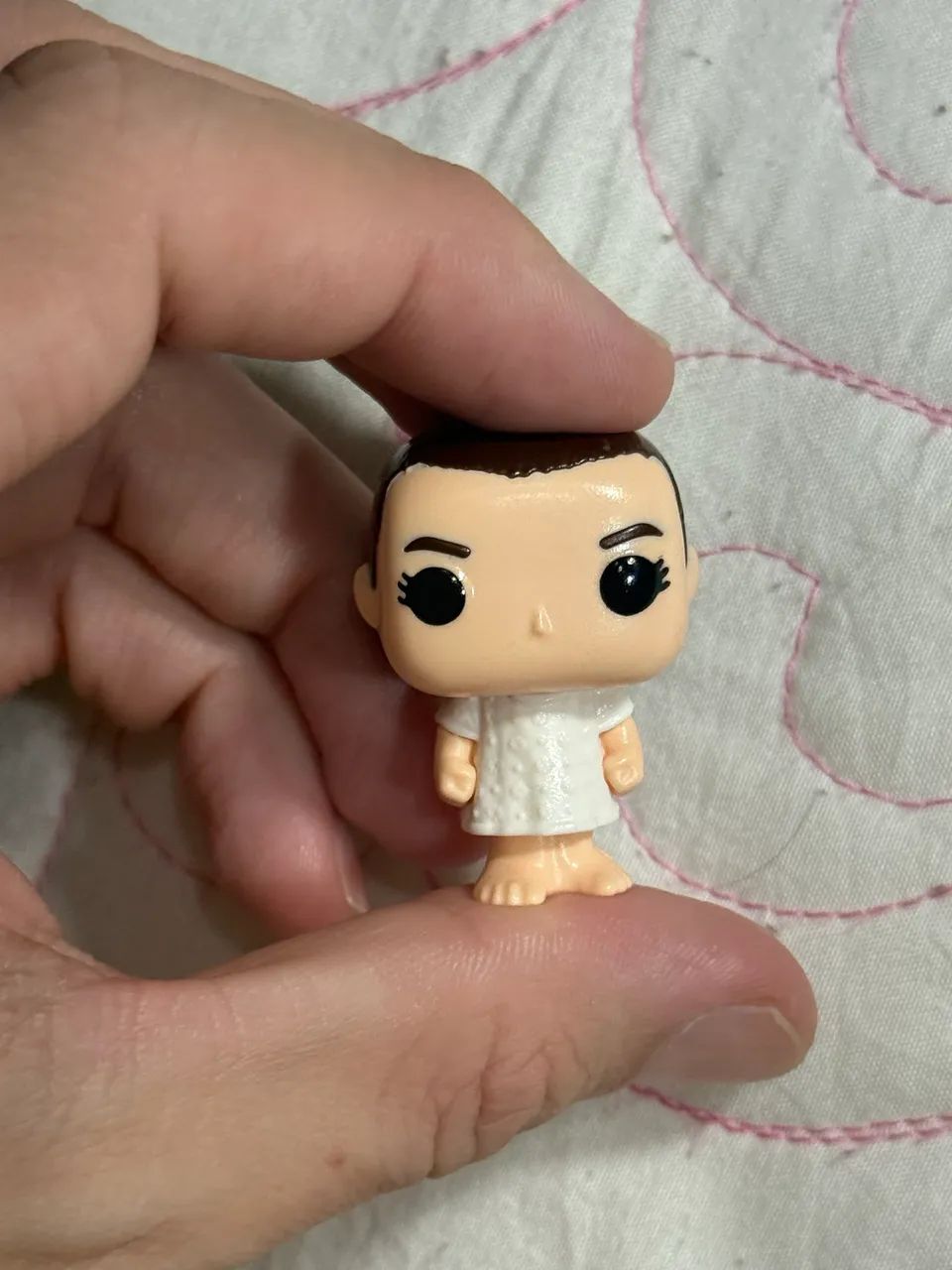 Mini Funko Eleven Stranger Things Kinder Joy