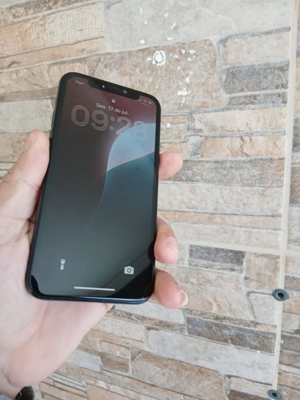IPHONE 11PRO / 64GB - Foto 2
