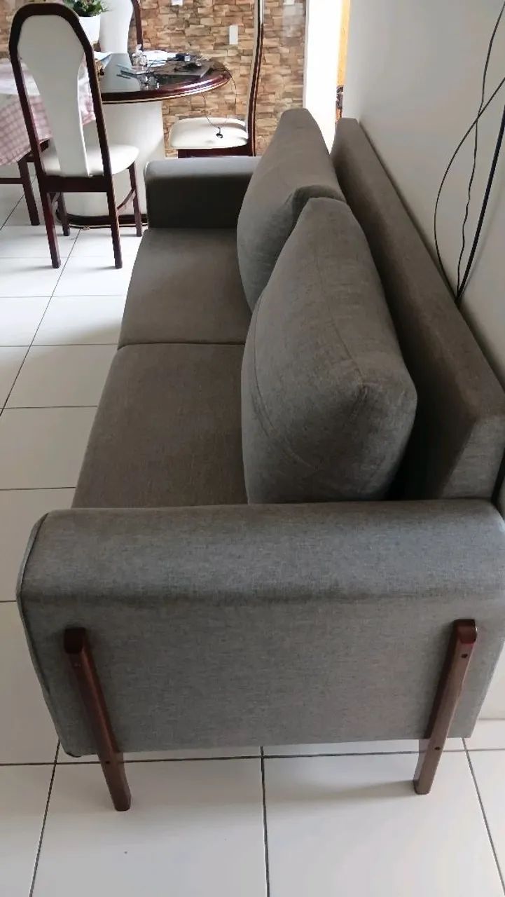 Sofá de 3 lugares de linho cinza - Foto 2