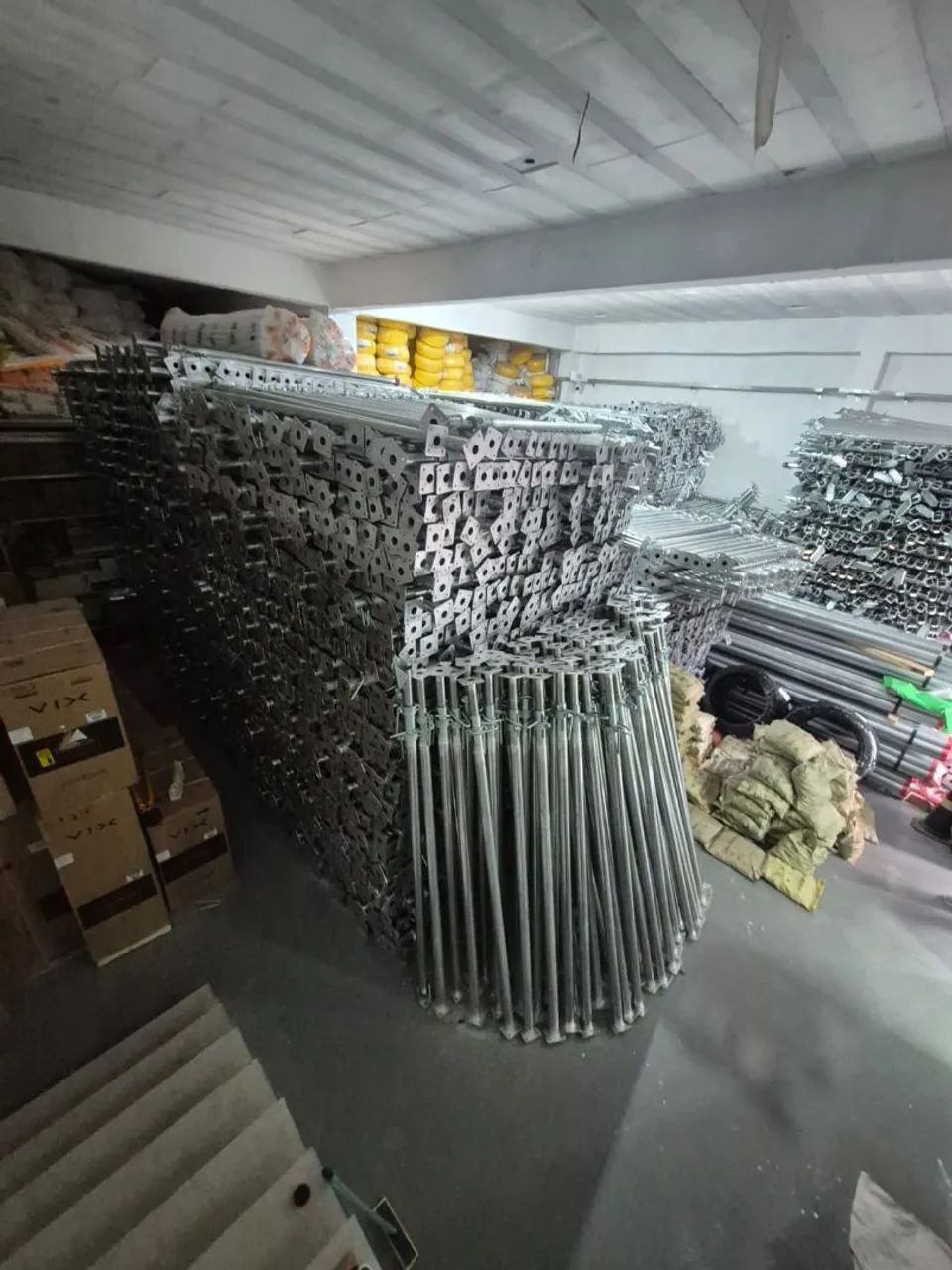 Escoras metálicas galvanizadas - Foto 2