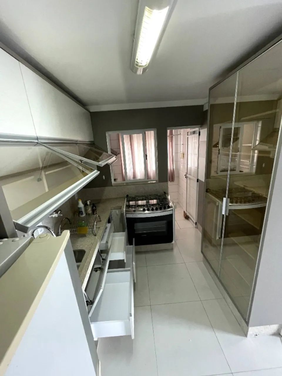 Apartamento no Kobrasol, 2 quartos sendo 1 suíte - Foto 3