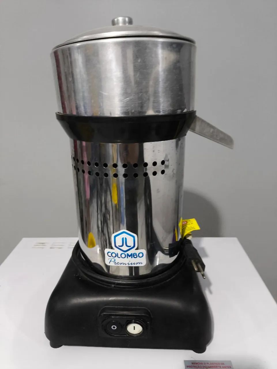 Microondas 30 litros e espremedor de laranja industrial  - Foto 2
