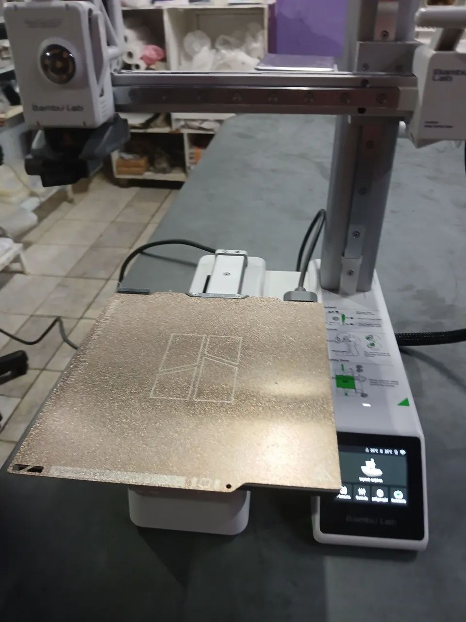 Impressora 3D Bambulab A1 Mini apenas 1 Mes de Uso - Foto 2