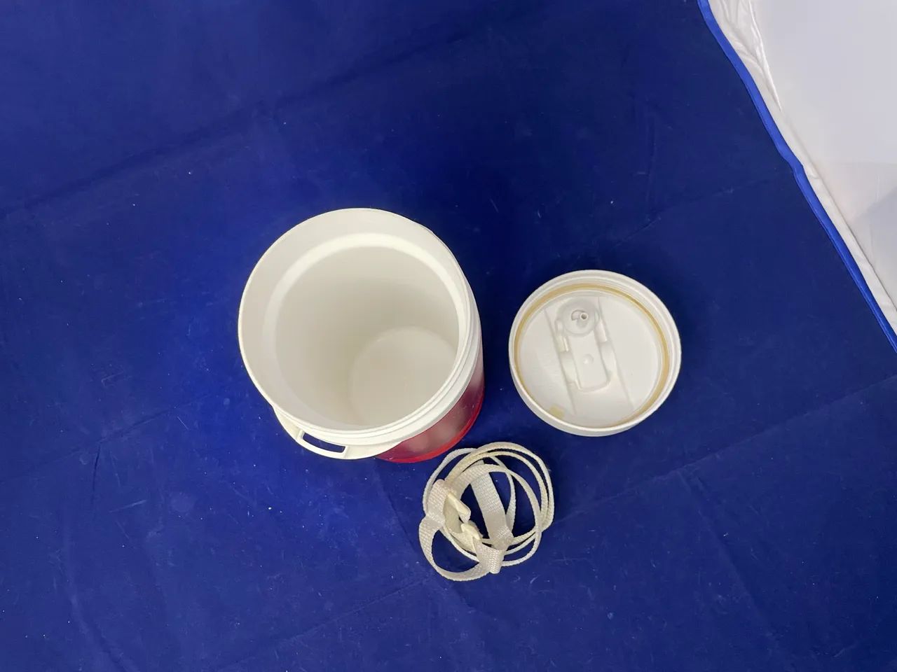 Garrafa Térmica Igloo 950ml - Foto 4