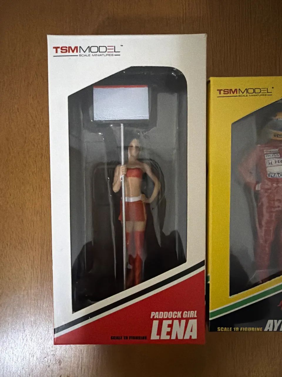 Bonecos Ayrton Senna TSM Model Novos Originais  - Foto 2