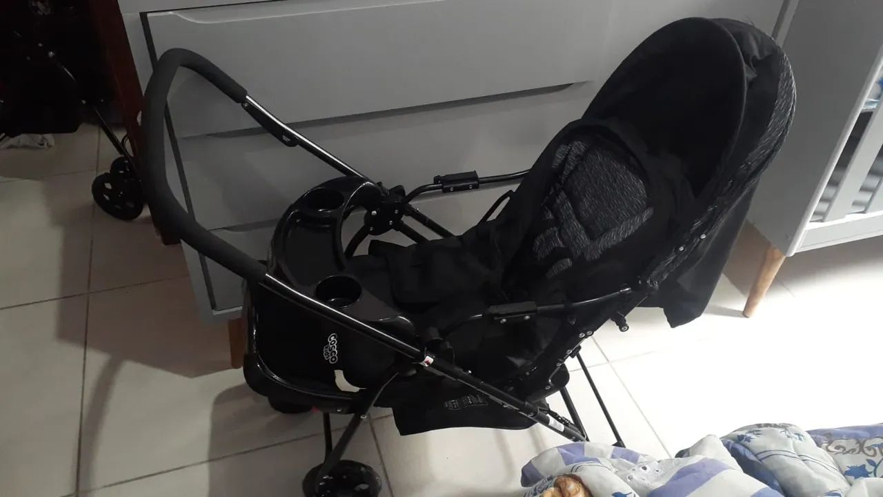 Carrinho de bebê + bebê conforto  - Foto 2