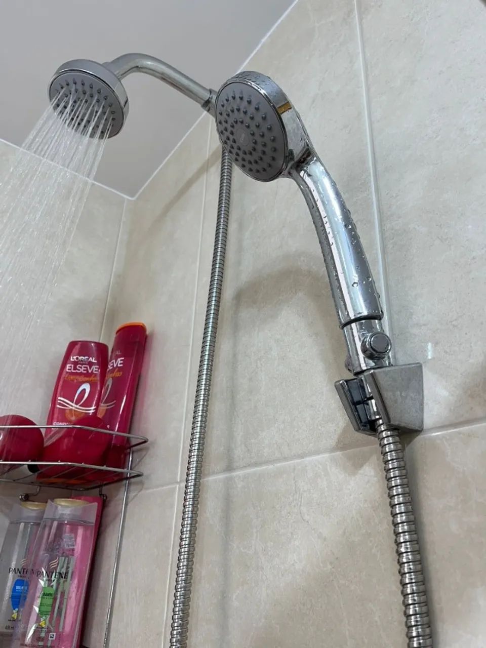 Chuveiro a gás com desviador