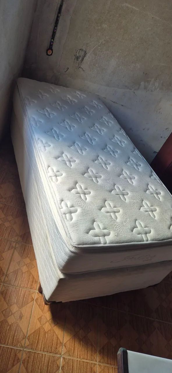 Cama umaflex italia solteiro