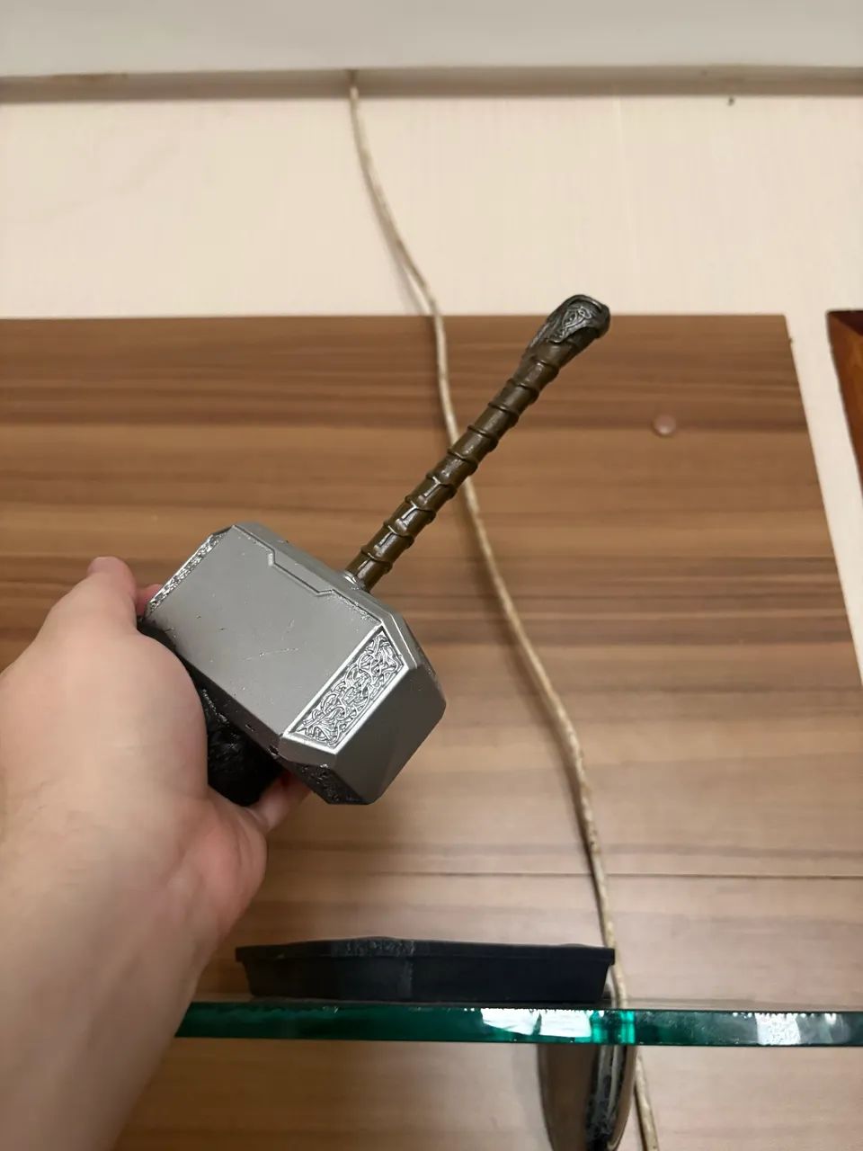 Martelo do Thor Marvel Mjolnir - Foto 3