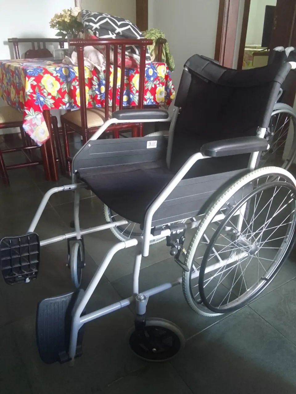 Cadeira de rodas  - Foto 3