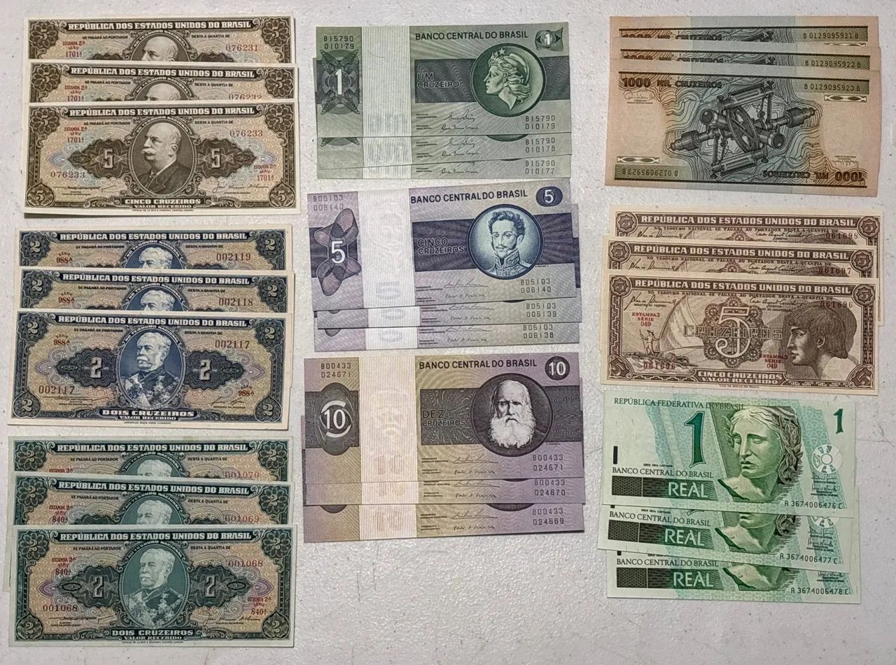 18 Cédulas antigas do Brasil. 