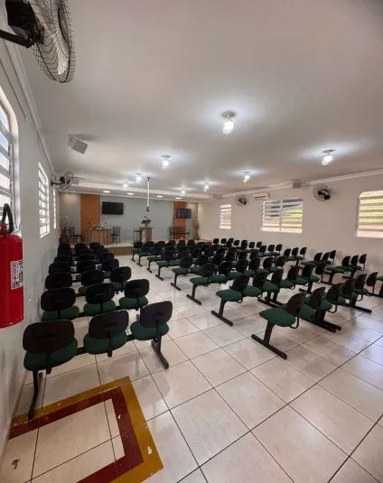Sala Comercial para Venda em Campo Mourão, Centro, 1 dormitório, 2 banheiros