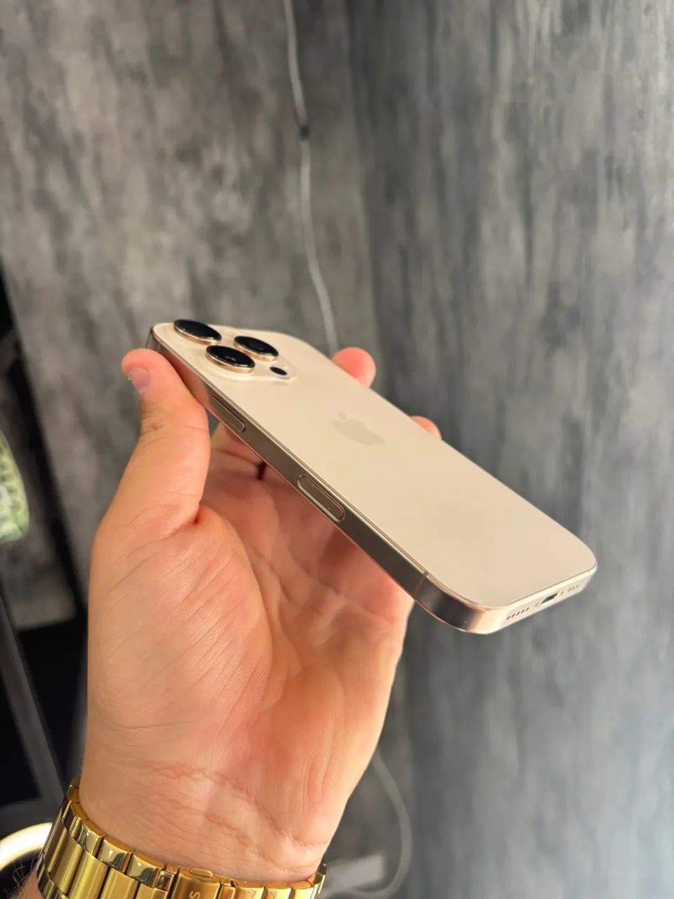 iPhone 16 pro - Foto 5