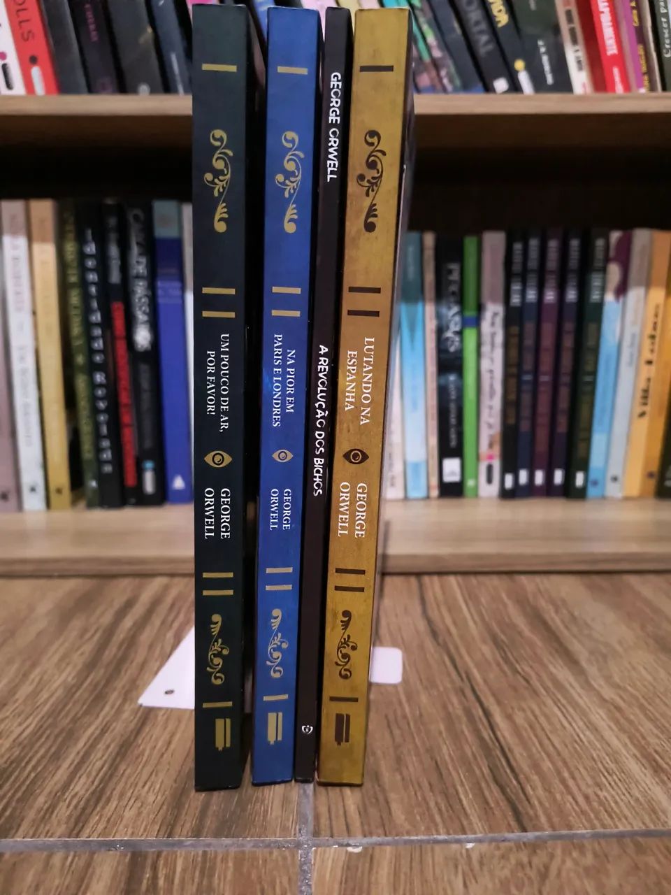 Combo de 4 livros do George Orwell desapega/usado