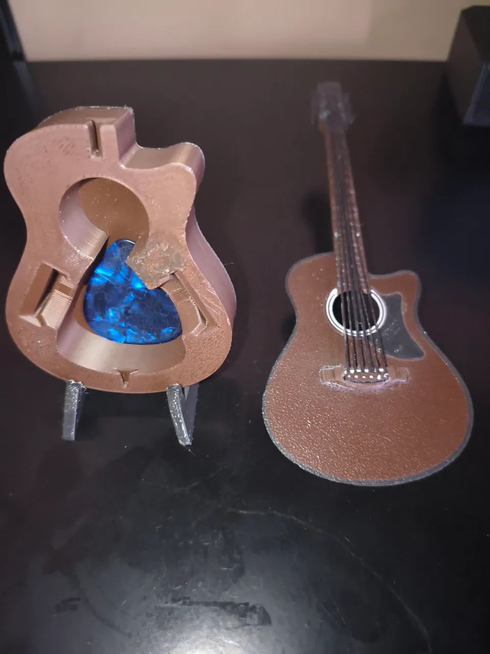 MINI VIOLÃO PORTA PALHETAS E CARTAO SD - Foto 2