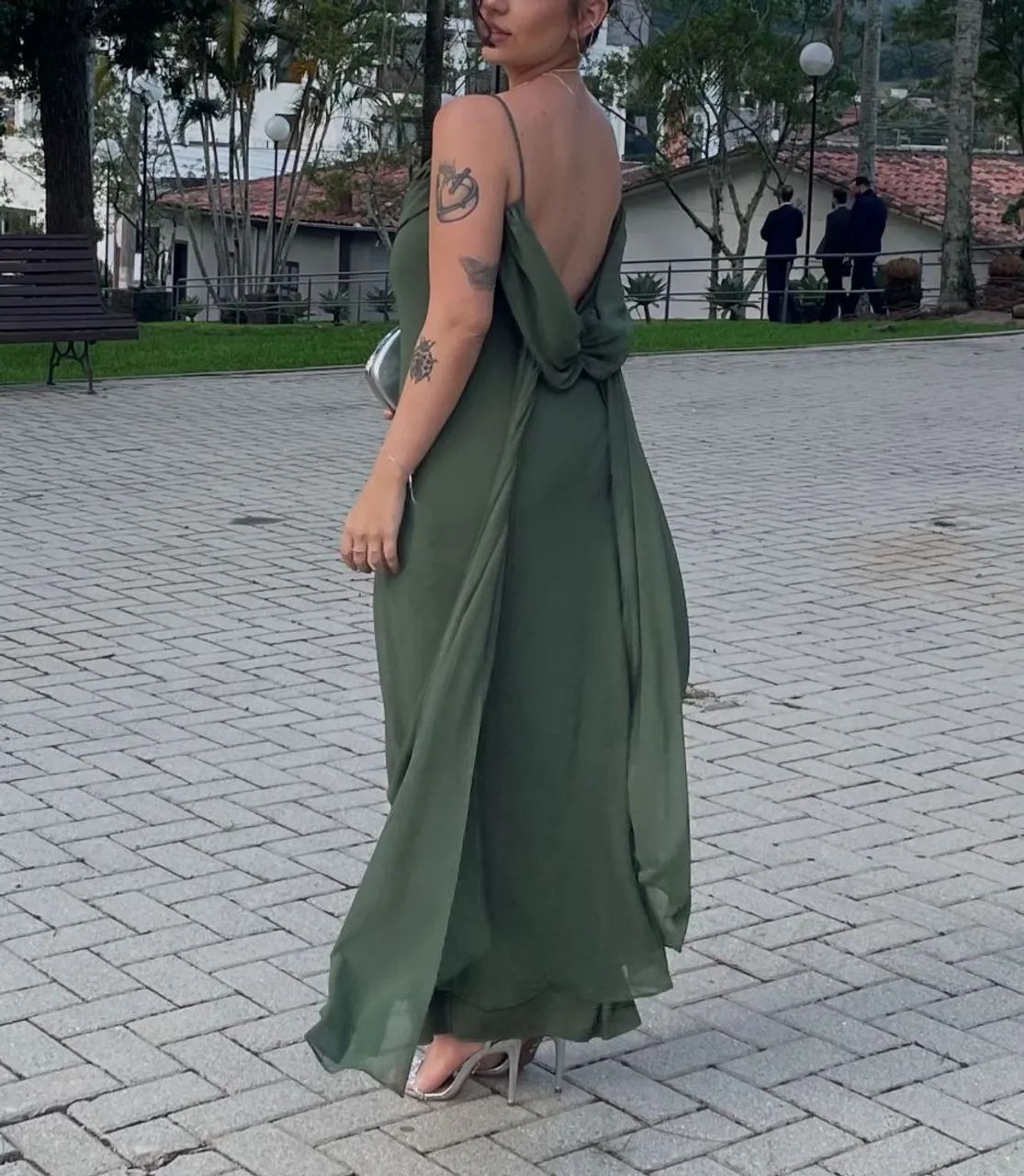 Vestido de Festa Verde chifon - Foto 2