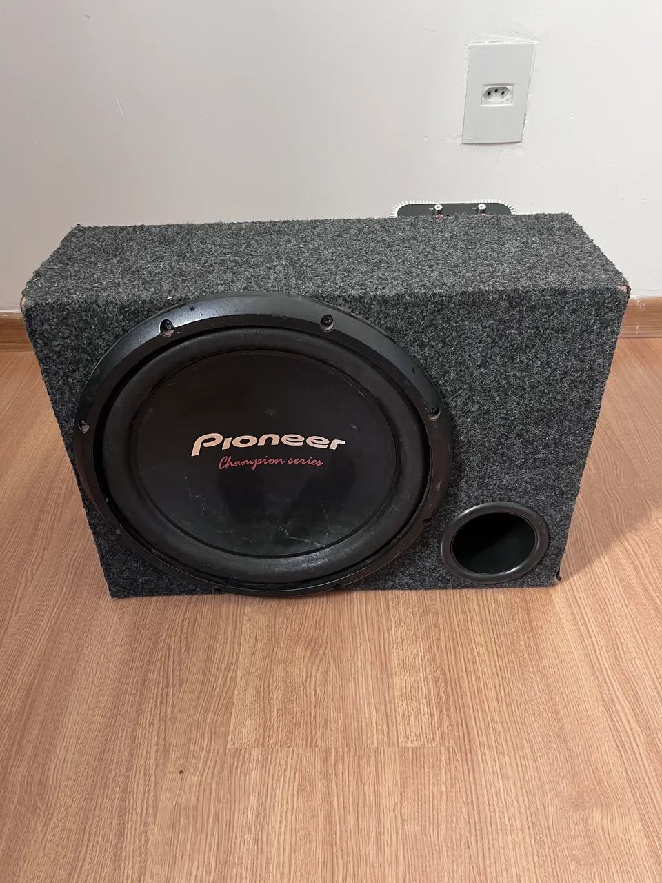 Subwoofer Pionner 500W 12 polegadas + módulo 