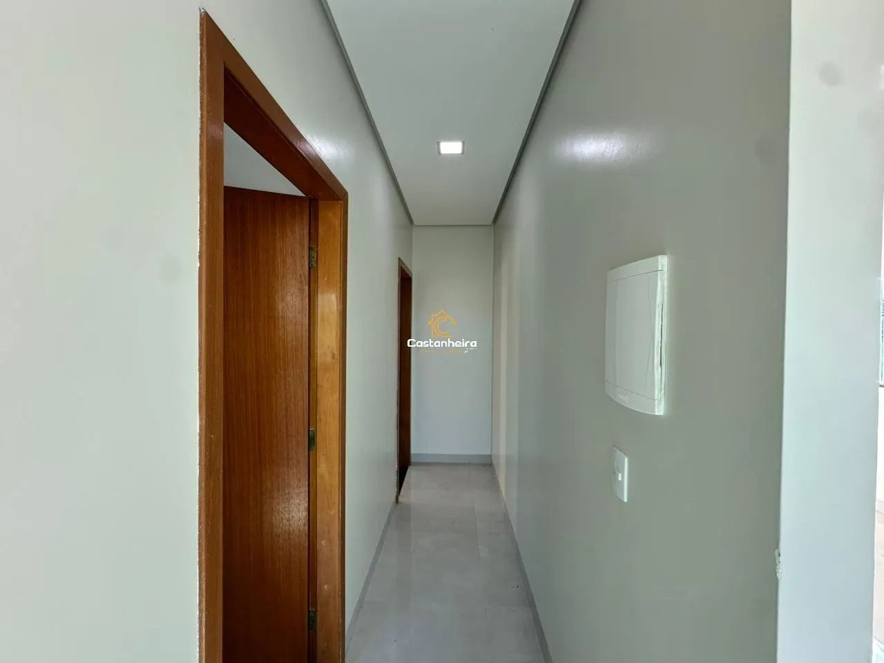 Sobrado 04 Quartos sendo 01 Suíte Máster - Plano Diretor Sul - Foto 4