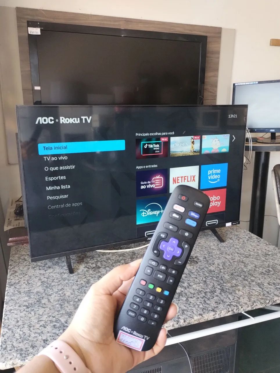 Smart TV 43" Roku AOC semi nova com nota fiscal  - Foto 4