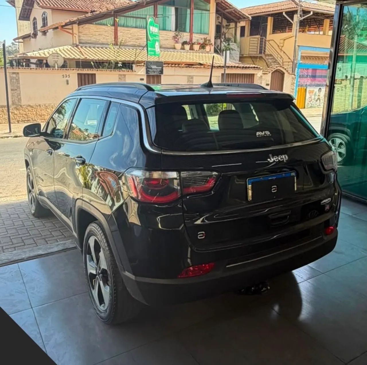 Jeep Compass Longitude 2.0 4X2 Flex 16V Aut. 2017 - Foto 3