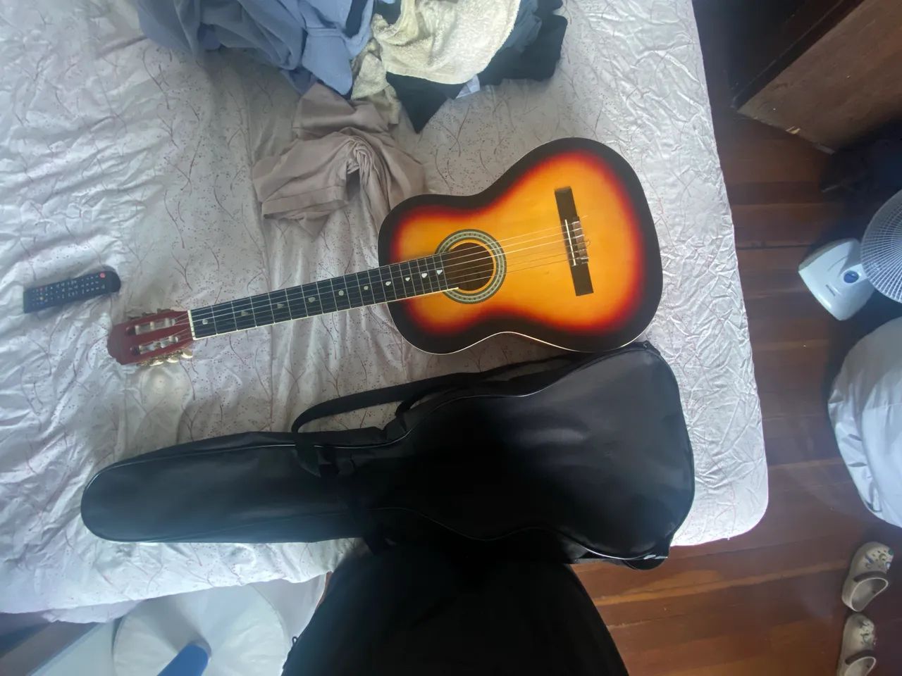 Vendo violão 