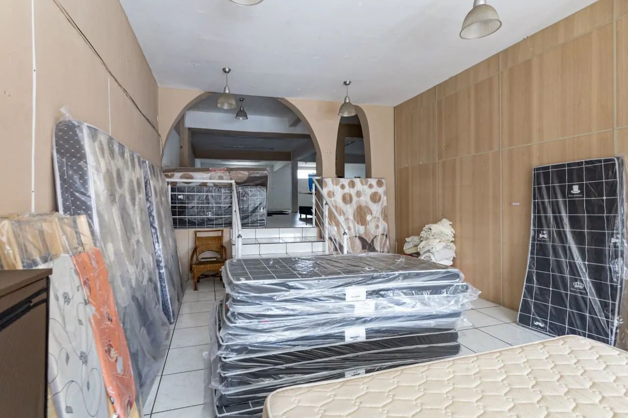 Loja na Avenida Peri Ronchetti, 714  200 m² - Foto 5