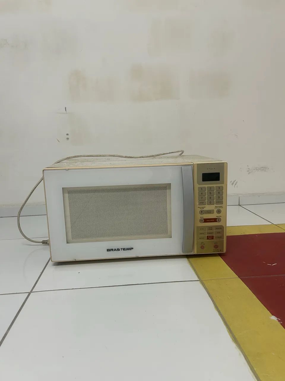 microondas para retirada de peças 