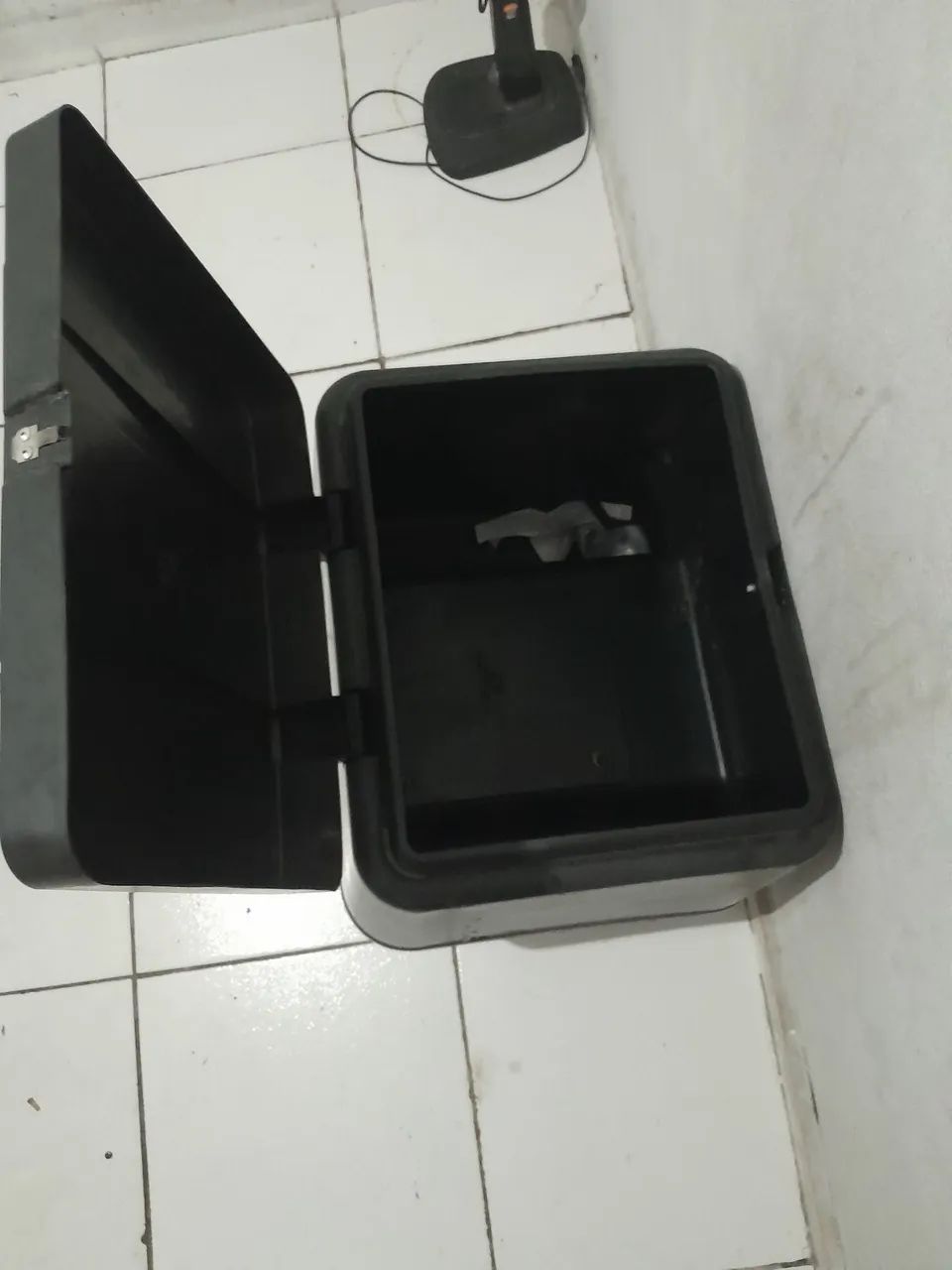 Caixa de entregar pra motoboy 